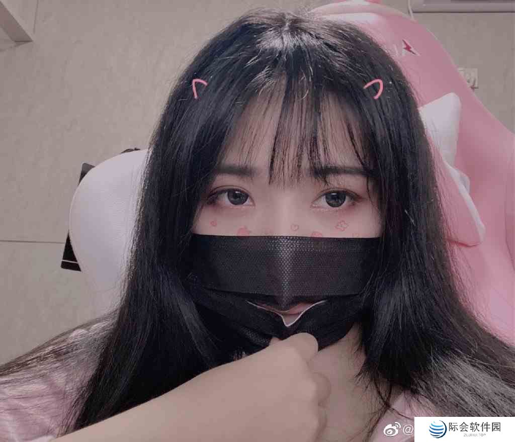 《抖音》九菜盒子之小团团个人简介